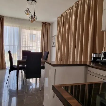 Villa Miramar 16b